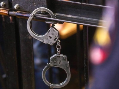 Үлескерлердің қаржысын талан-таражға салған компания басшысы қамауға алынды.