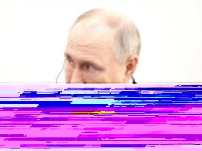 Путин Украинамен қандай жағдайда бейбіт келісім жасауға дайын екенін айтты.