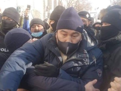 Жанболаттың Ермаханға айтқаны: Халықтан кешірім сұра!.