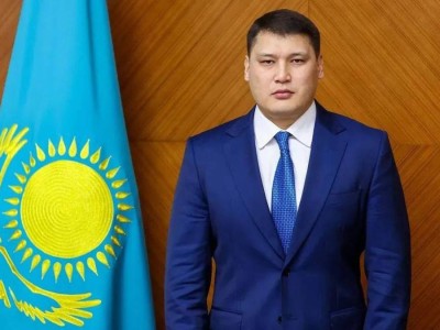 Шымкент әкімінің орынбасарына оқ атқан адамның әйелі мәлімдеме жасады.