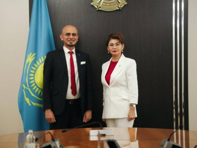 Аида Балаева Meta өкілдерімен ақпараттық қауіпсіздік мәселелерін талқылады.