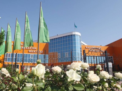 Назарбаев мектебінде тағы шу шықты: оқушы мұғалімді боқтаған.