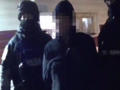 Кәсіпкерден ақша бопсалаған блогер ұсталды.