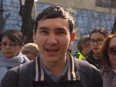Астана атауын Нұр-Cұлтан деп өзгертуге қарсы пікір айтқаны үшін оқудан шығарылған студент колледжге қайта қабылданды.
