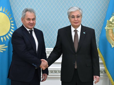 Президент Қасым-Жомарт Тоқаев Ресейдің Қауіпсіздік Кеңесінің хатшысы Сергей Шойгуды қабылдады.