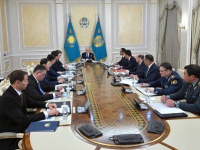 Тоқаев Көлік министрі Марат Қарабаевқа сөгіс жариялады.