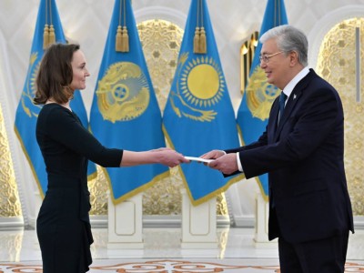 Президент бірқатар мемлекеттің елшілерінен сенім грамоталарын қабылдады.