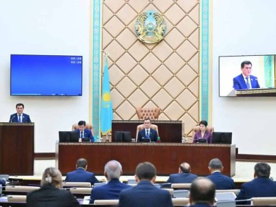 Сенат сот жүйесін реформалау туралы заңды мақұлдады.