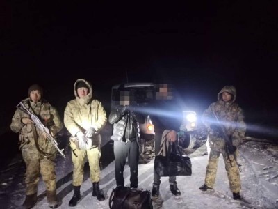 Қостанай облысында мемлекеттік шекараны заңсыз кесіп өтпек болған шетелдіктер ұсталды.