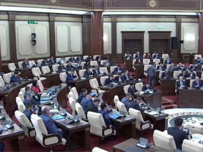 Мәжіліс қосылған құн салық мөлшерлемесін 16% етіп белгіледі.