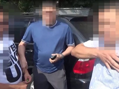 Антикор Қаржы министрлігінің лауазымды тұлғаларын ұстады.