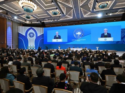 Президенттің қатысуымен Қазақстан халқы Ассамблеясының ХХХІV сессиясы өтіп жатыр.