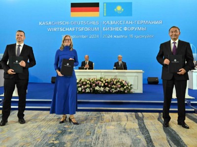 Шольцтың Қазақстанға сапары аясында қандай құжаттарға қол қойылғаны белгілі болды.