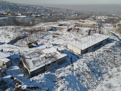 Алматыда тағы бір заңсыз тұрғын үй сүріліп жатыр.