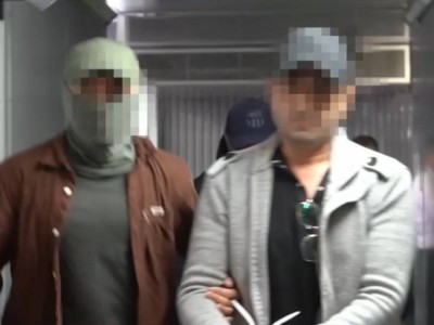 Шетелден тағы бір қылмыс жасаған күдікті жеткізілді.