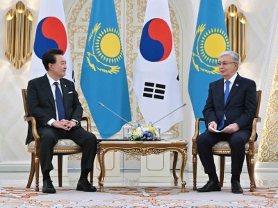 Тоқаев пен Корея президентімен келіссөз жүргізді.