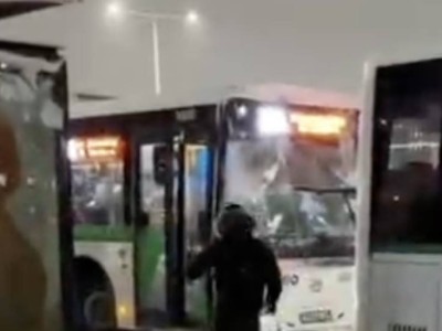 Астанада екі автобус соқтығысты.
