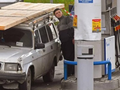 Ресей Украинаның шабуылына байланысты Қазақстаннан бензин сұрамақ.
