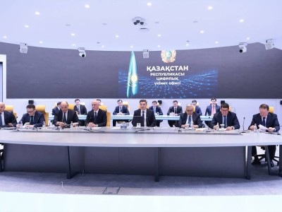 Олжас Бектенов: Инвестиция тарту – әкімдер мен министрлердің басым міндеті.