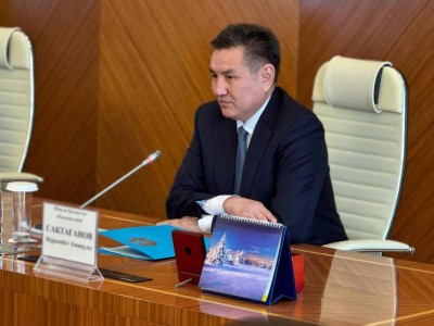 ШҚО әкімі Нұрымбет Сақтағанов алғашқы жиналыс өткізді.