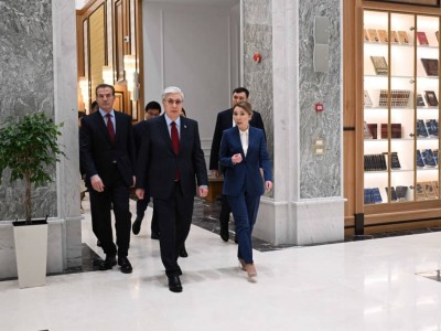 Мемлекет басшысы елордадағы бірқатар нысанды аралады.