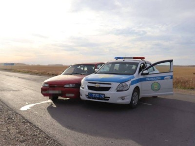 Полиция мас жүргізушіні әрең қуып ұстады.