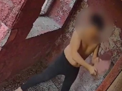 Домофонды кірпішпен сындырған астаналық қамауға алынды.