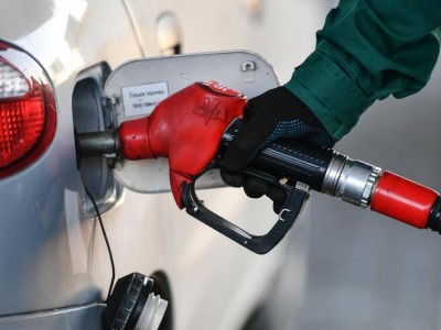 Бензинді толық құймағаны үшін «ГАЗПРОМНЕФТЬ-Қазақстан ЖШС 3 млн теңгеге айыппұл салынды.