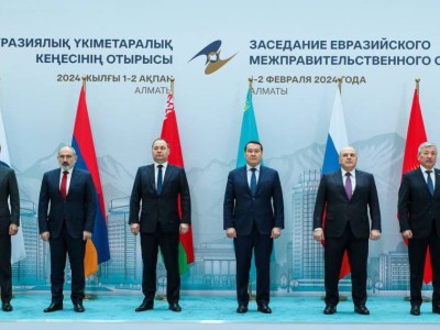 Алматыда Еуразиялық үкіметаралық кеңестің кеңейтілген құрамдағы отырысы өтті.