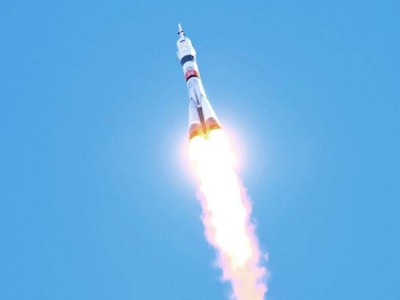 Қазақстанға экипаж мүшелері бар ғарыш кемесі қонды.