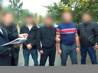 Пара беруге итермелеген алаяқтар 10 жылға сотталды.