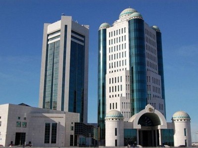 Сұраған Рахметұлы. Парламентаризм….