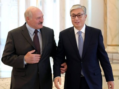 Тоқаев: Лукашенконың әзіліне лайықты жауап бердім.