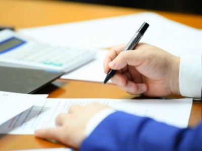 Кәсіпкерлерді заңсыз әкімшілік жауапкершілікке тартқан.
