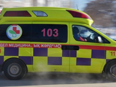 Алматыда тағы да автобус апаты: екі адам қаза тапты.