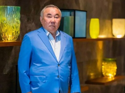 Болат Назарбаевтың байлығына 15 туысы таласып жатыр.