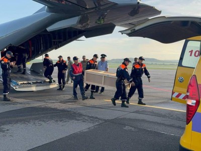 Қырғызстанда қаза тапқан балалардың денелері Өскеменге арнайы бортпен жеткізілді.
