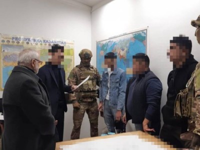 Ауғанстандықтарды Еуропаға заңсыз өткізбек болған шенеунік ұсталды.