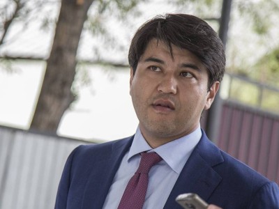 Бишімбаев кінәсін мойындамай, сотты алқабилердің қатысуымен қарауды талап етті.