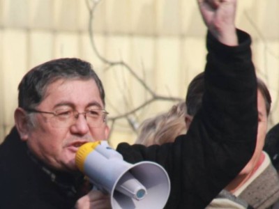 Полиция Рысбек Сәрсенбайұлына күш қолданғанын жоққа шығарды.