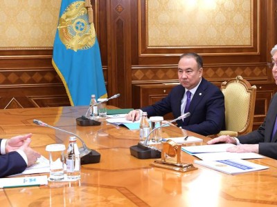 Президент Семей әкімін қабылдады.