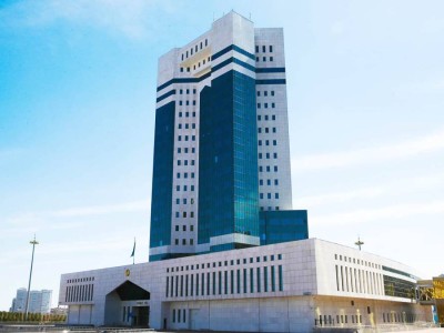 Қазақстан Үкіметі инвесторлар мемлекеттік және құқық қорғау органдары тарапынан ешқандай қысым көрмейтініне кепілдік береді.