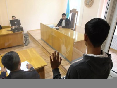 Сот жабық мекемеге айналмауы тиіс.
