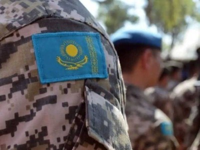 Қазақстанда міндетті әскери қызметті алып тастау туралы петиция басталды.