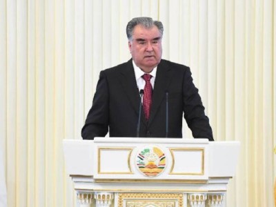 Тәжікстан Президенті Путинге өкпесін айтты.