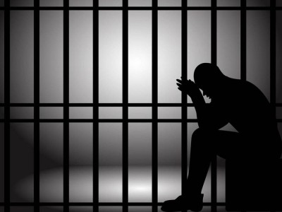 Түркістанда білім басқармасының басшысы ұсталды.