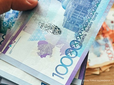 Жетісуда білім бөлімінің бухгалтерлері бюджет қаражатын жымқырды деген күдікке ілінді.