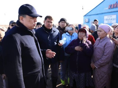 Қанат Бозымбаев Қарағанды облысындағы су тасқыны жағдайын тексерді.