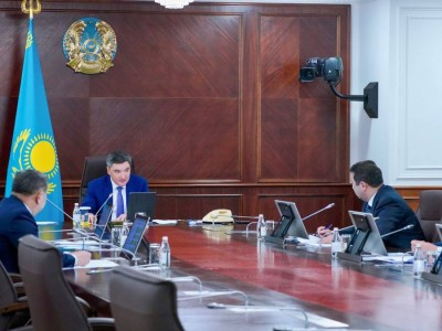 Бектенов егін жинау науқанын ерекше бақылауда ұстауды тапсырды.