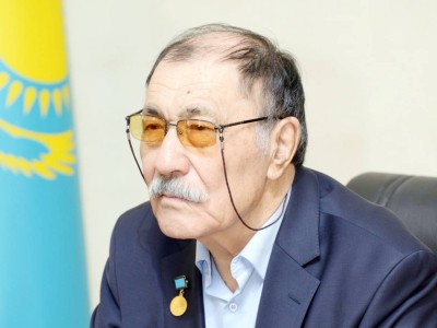 Саяси өзгерістер әділетке негізделуде – жазушы.